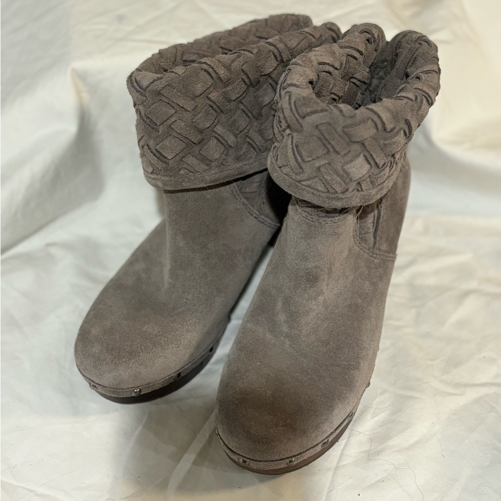 Ugh suede bootie